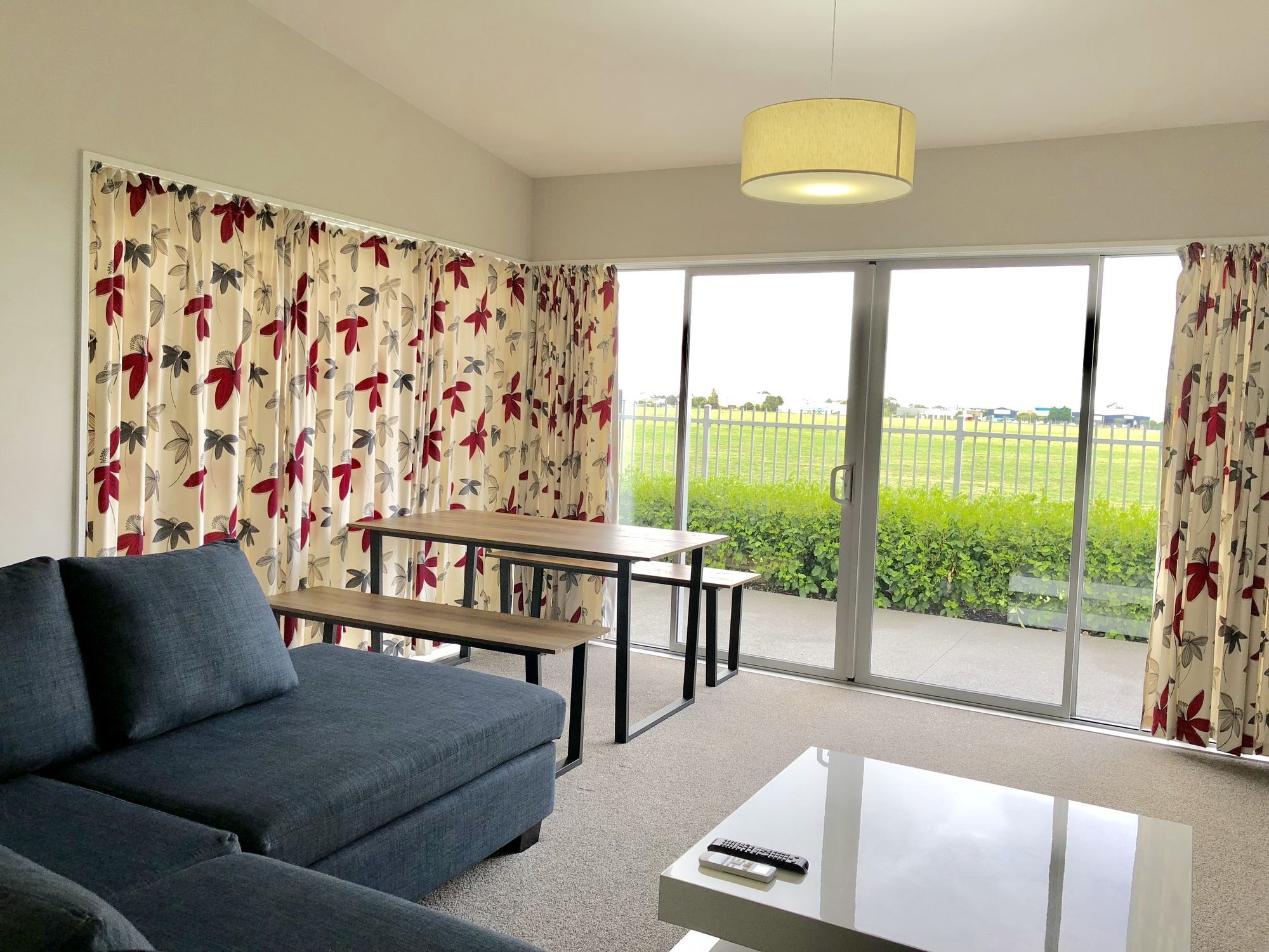 Lovely, Sunny, Home Sweet Home Christchurch Esterno foto